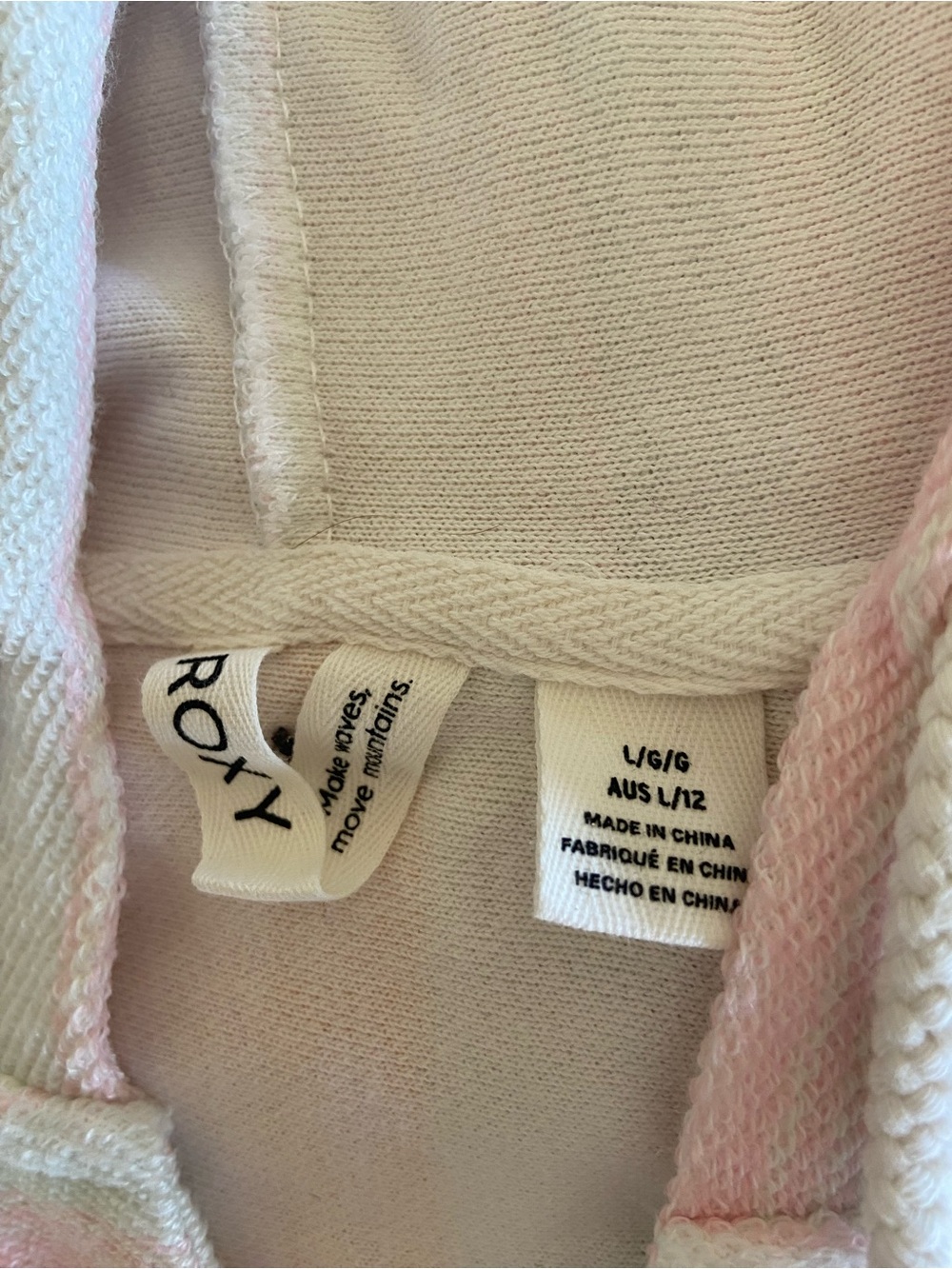 Sweater Subcategory Identification - Picture 5 of 6